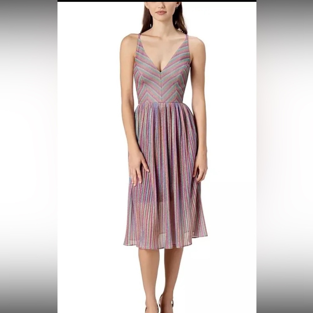 NWT Dress the Population Haley Metallic Fit & Flare Plunging Pleated Dre…